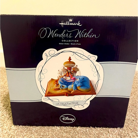 Rare Disney Aladdin Snow Globe. The Wonder Within Hallmark 2014 with box 17×20cm - Picture 1 of 3